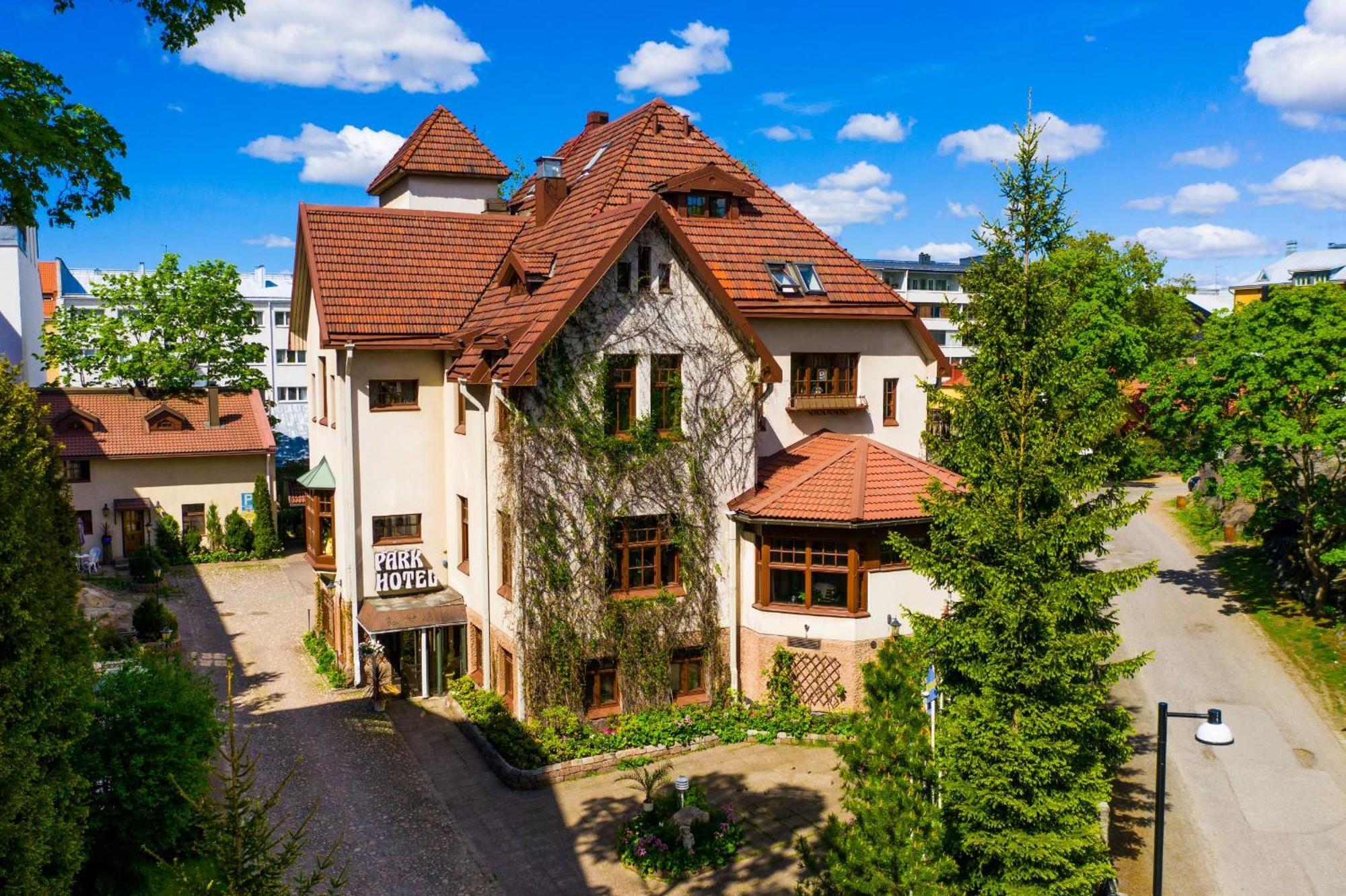 Park Hotel Турку Екстериор снимка